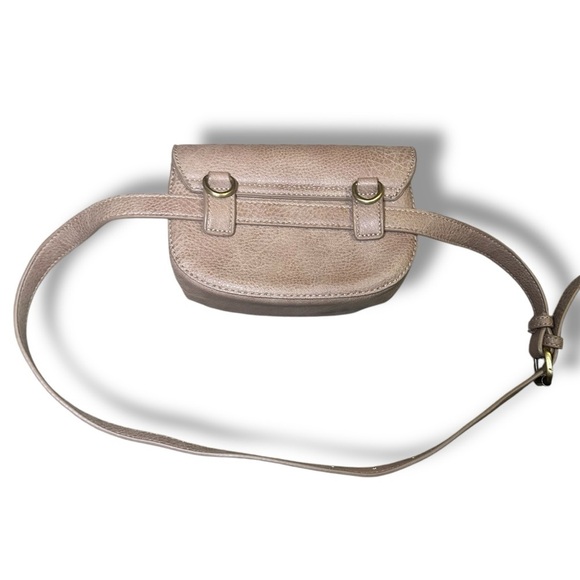 Anthropologie Hazel Convertable Belt Bag in Taupe 
Vegan Leather - Picture 4 of 9